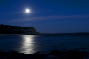 Moonlight over water eagles nest bay inverloch andersons inlet  Foons Photographics 2006